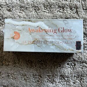 Predire Awakening Glow Lip Oil - Peach
